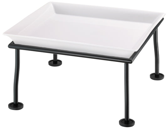 Servierplatte auf Tablettwagen