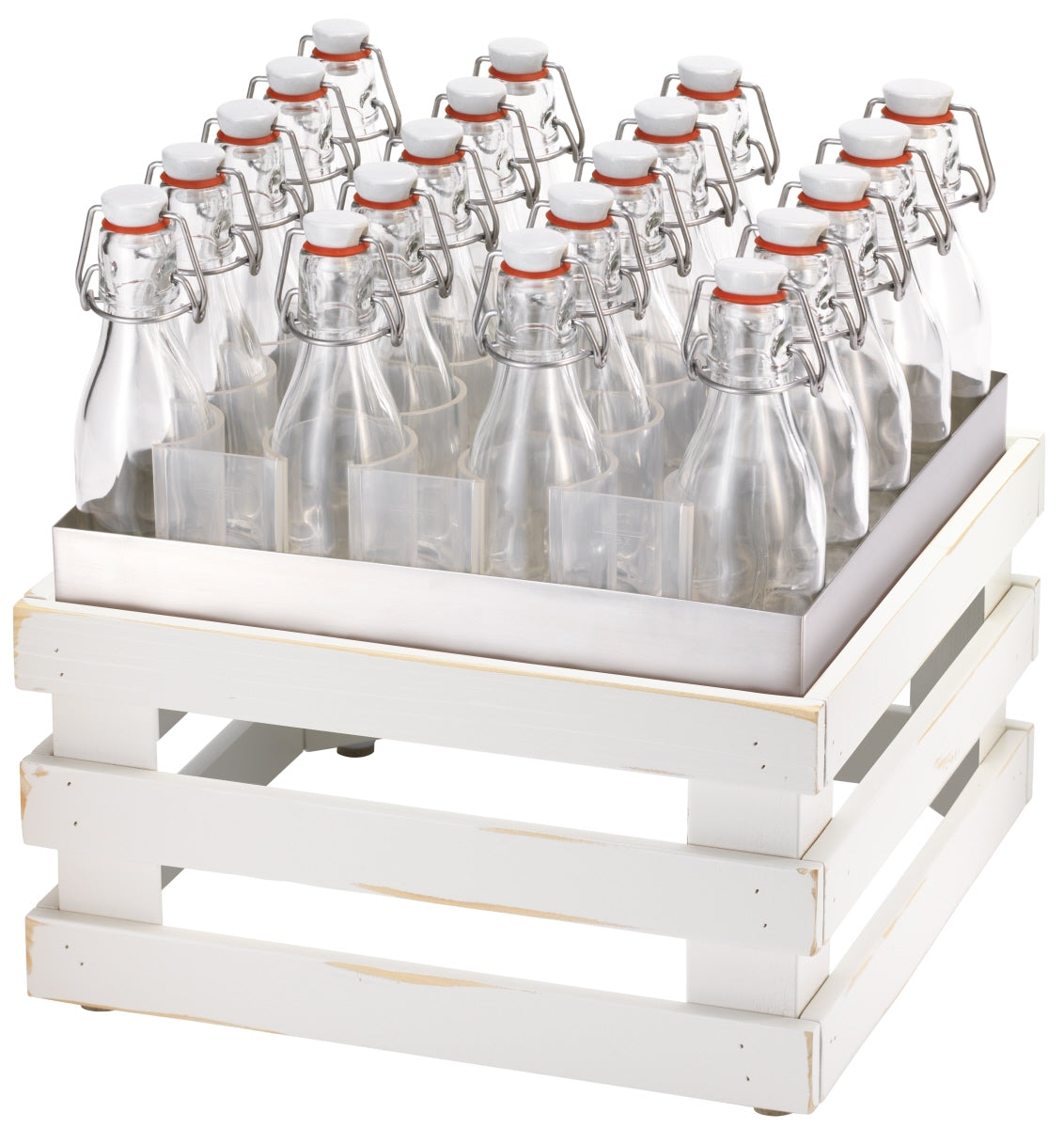 Leere Glasflaschen in Kiste