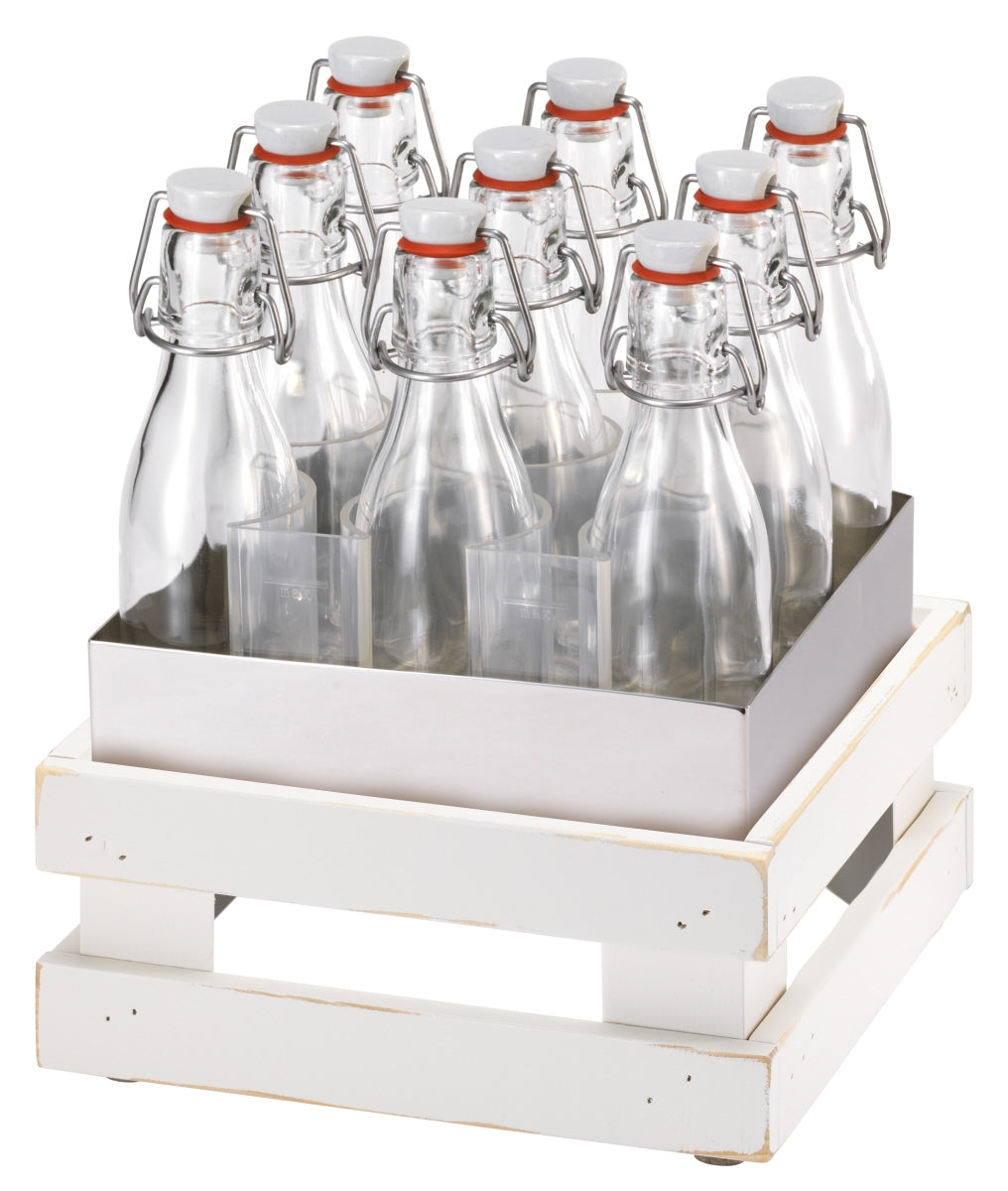 Glasflaschen in Kiste für Gastronomie