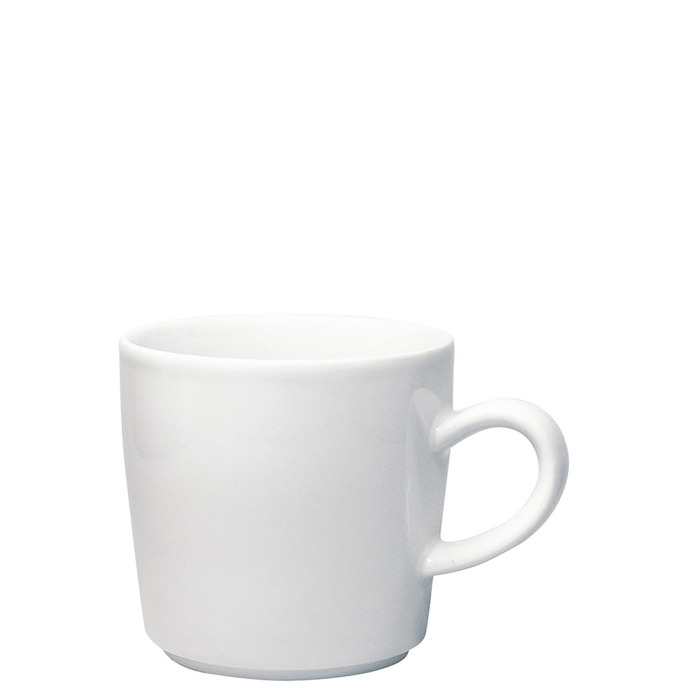 Weiße Kaffeetasse auf weißem Hintergrund
