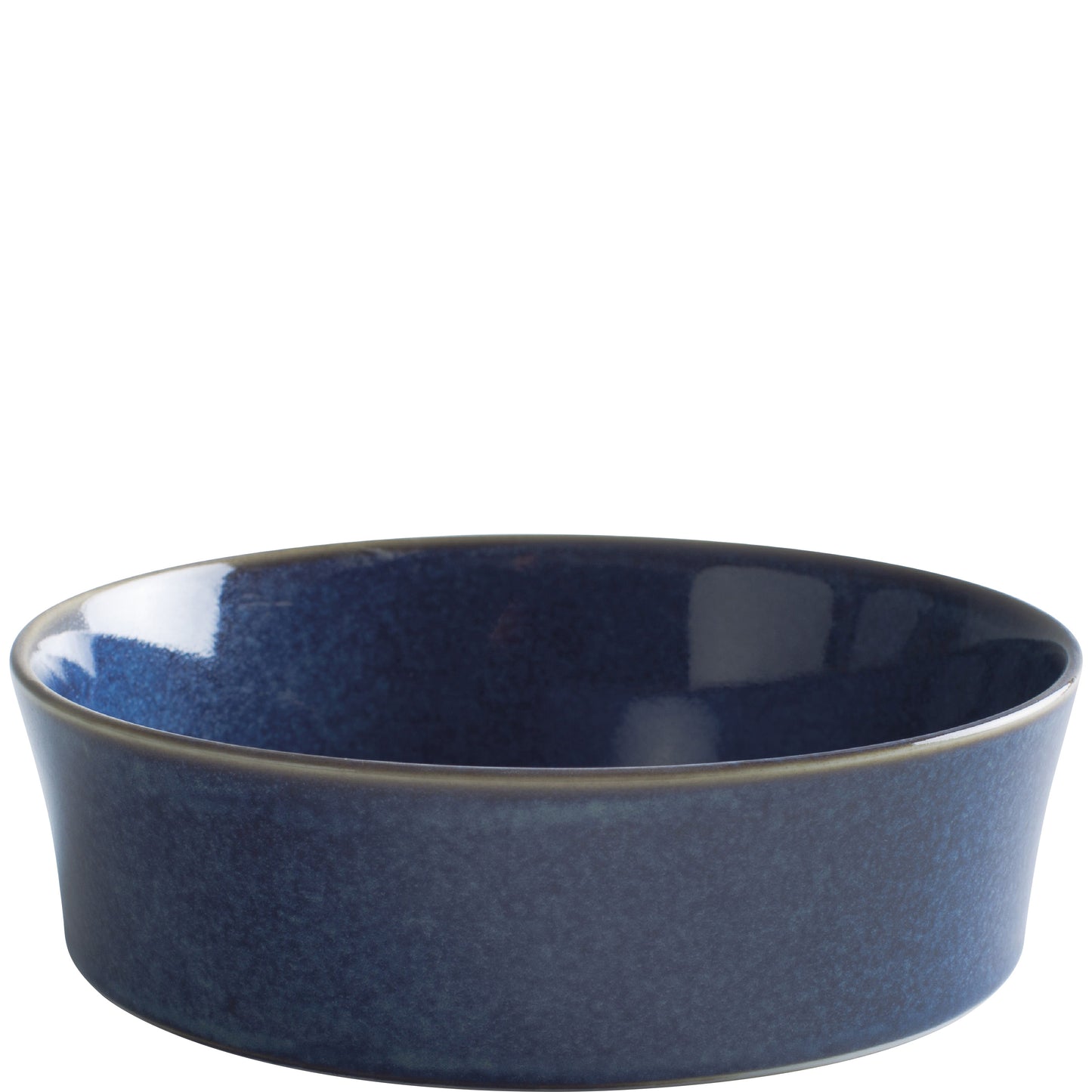 Blaue Porzellanschale mit Rand.