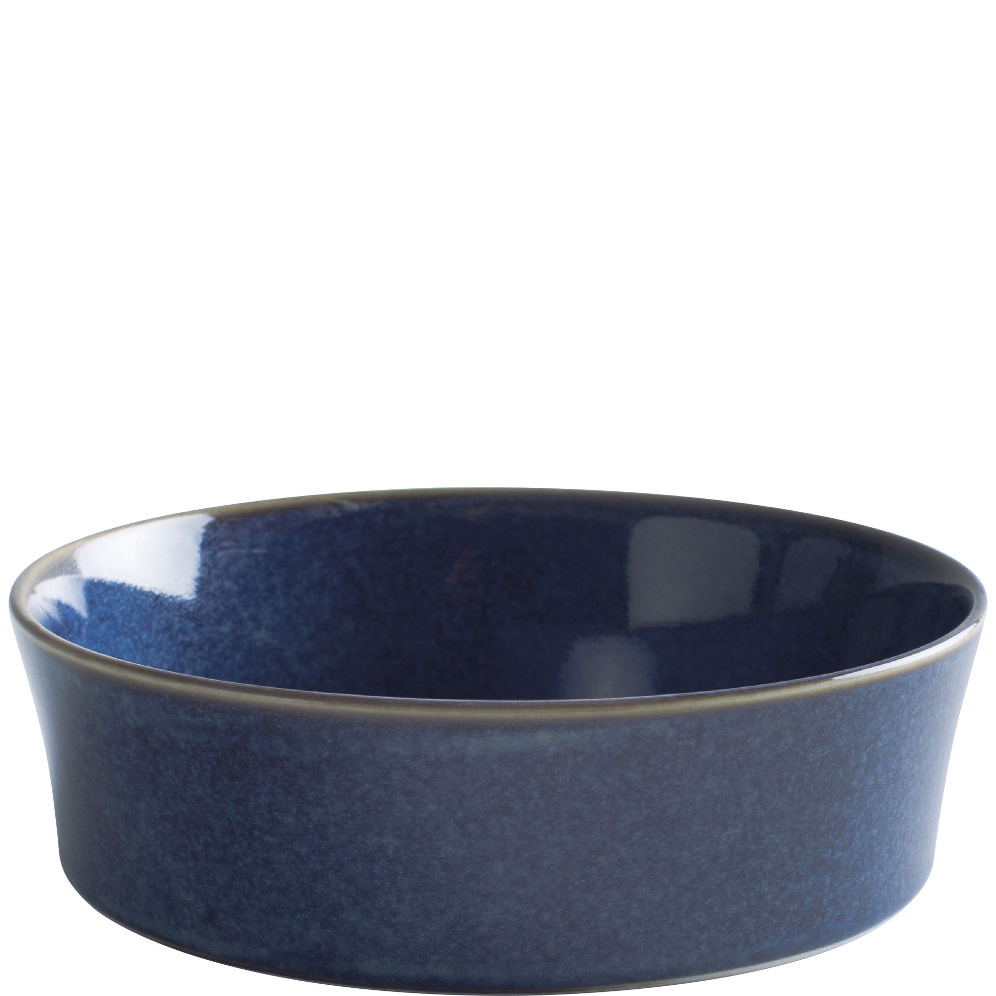 Blaue Porzellanschale mit Rand.