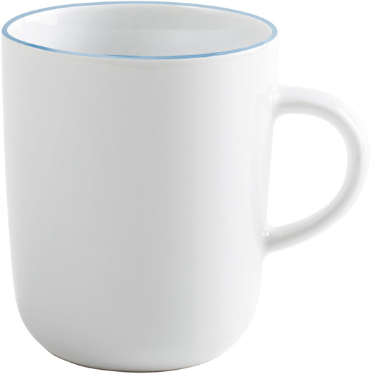 Weiße Kaffeetasse, Nahaufnahme, B2B Gastronomie