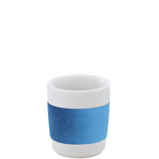 Kaffeetasse mit blauer Hülle