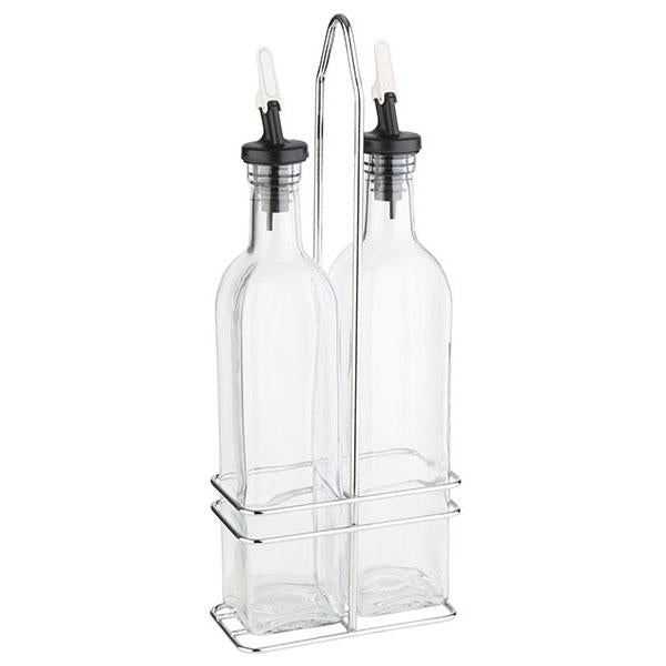 Zwei Glasflaschen mit Ausgießern.