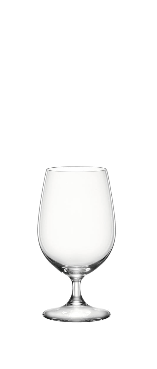 Leeres Glas für Gastronomie.