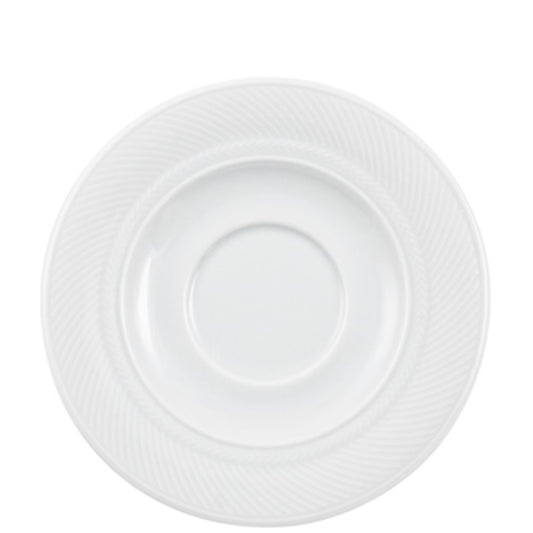 Weißer Porzellanteller mit Muster.