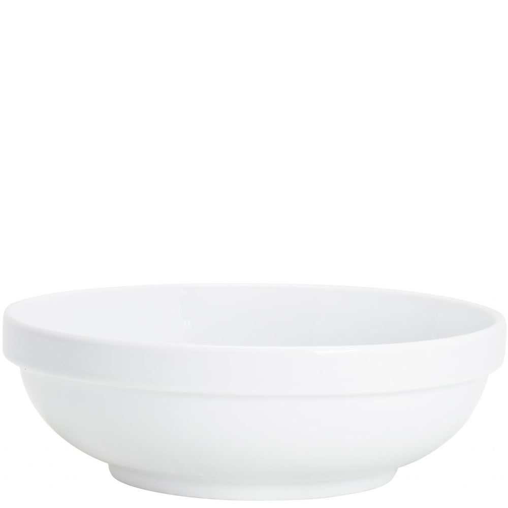 Weiße Porzellanschüssel, schlichtes Design.