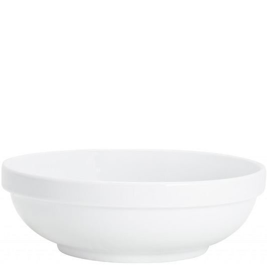 Weiße Porzellanschüssel, schlichtes Design.