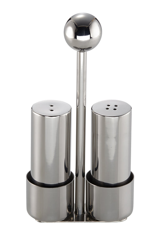 Salz- und Pfefferstreuer aus Metall.