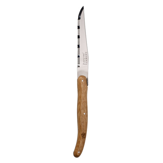 Steakmesser mit Holzgriff.