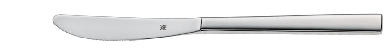 Küchenmesser auf weißem Hintergrund