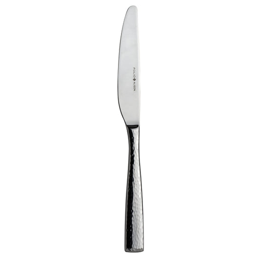 Silbernes Messer mit gehämmertem Griff.