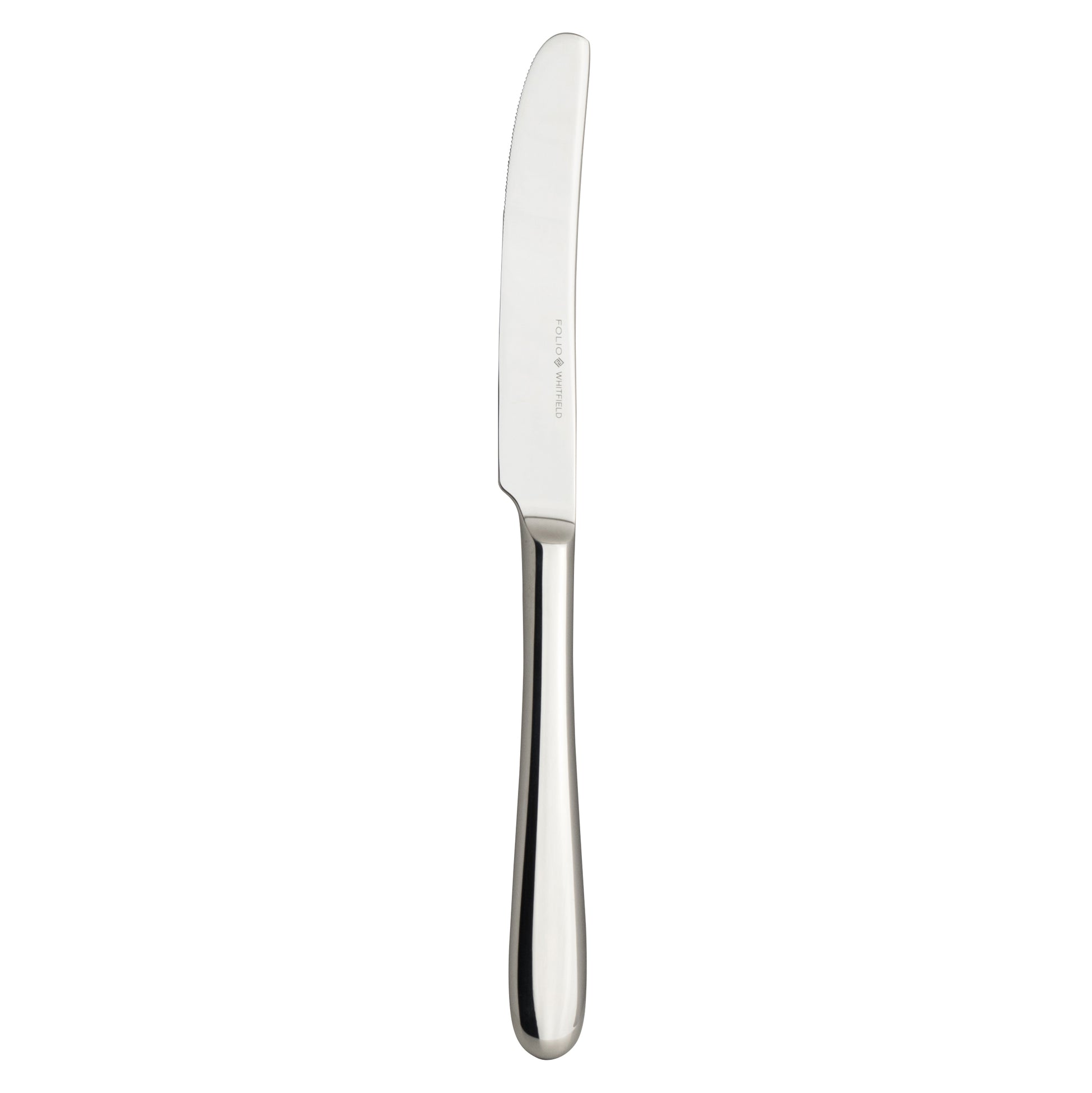 Silbernes Buttermesser auf weißem Hintergrund.