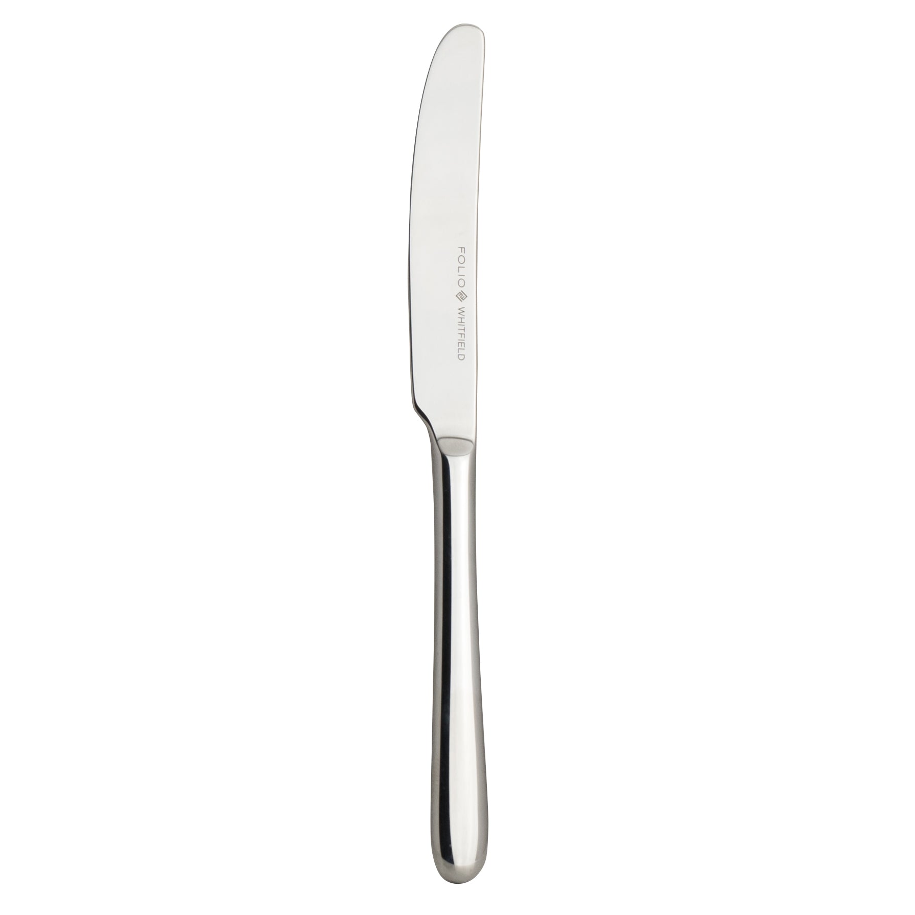Silbernes Buttermesser auf weißem Hintergrund.