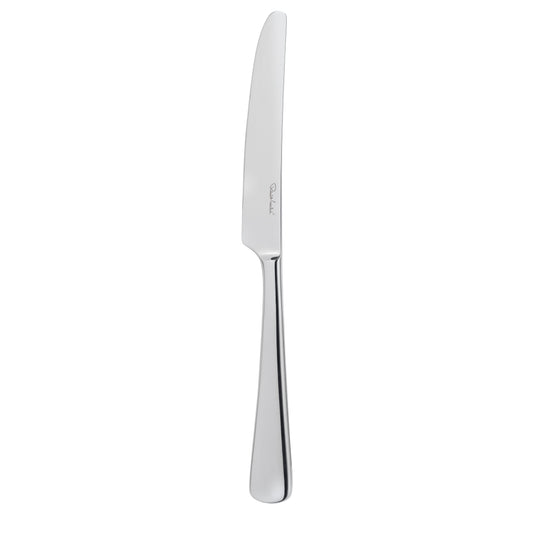 Silbernes Messer auf weißem Hintergrund.