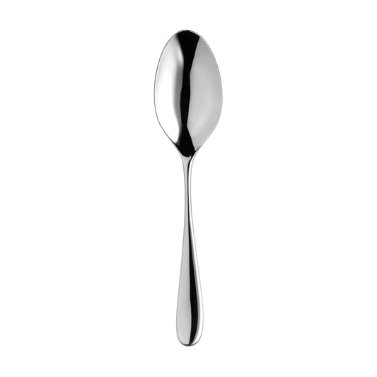 Silberner Löffel auf weißem Hintergrund.