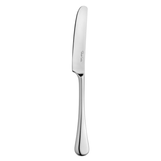 Silbernes Buttermesser auf Weiß.