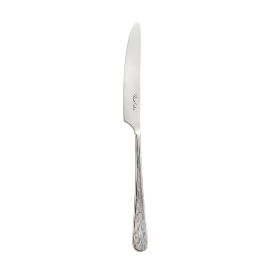 Silbernes Messer auf weißem Hintergrund.