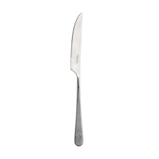 Silbernes gezacktes Steakmesser, einzeln.