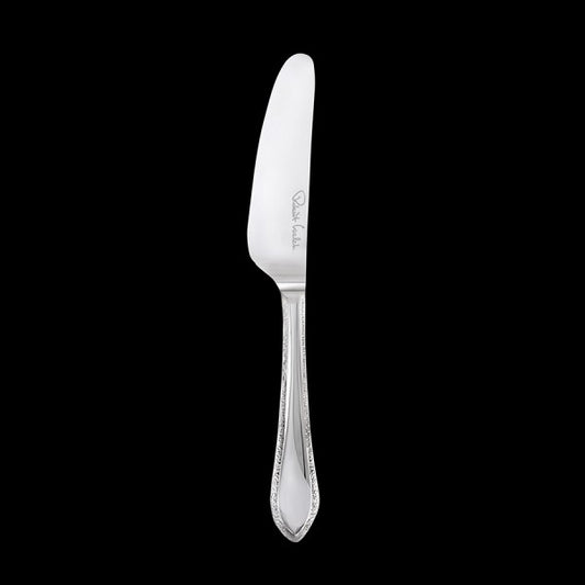 Silbernes Messer auf schwarzem Hintergrund.