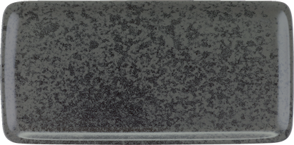 Weißer rechteckiger Teller, seitlich.