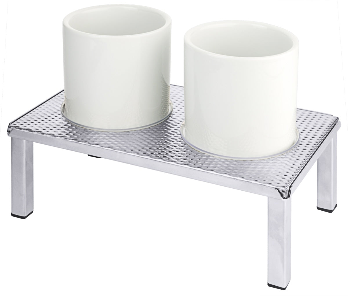 Kaffeetassen auf Metallständer