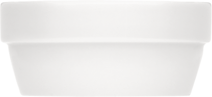Weiße, schlichte Porzellanschale.