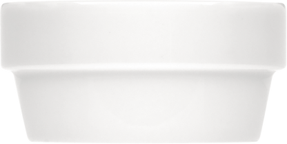 Weiße Porzellanschale, schlichtes Design.