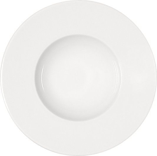 Leere weiße Essteller für Gastronomie