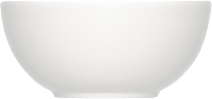 Weiße Schüssel auf weißem Hintergrund.