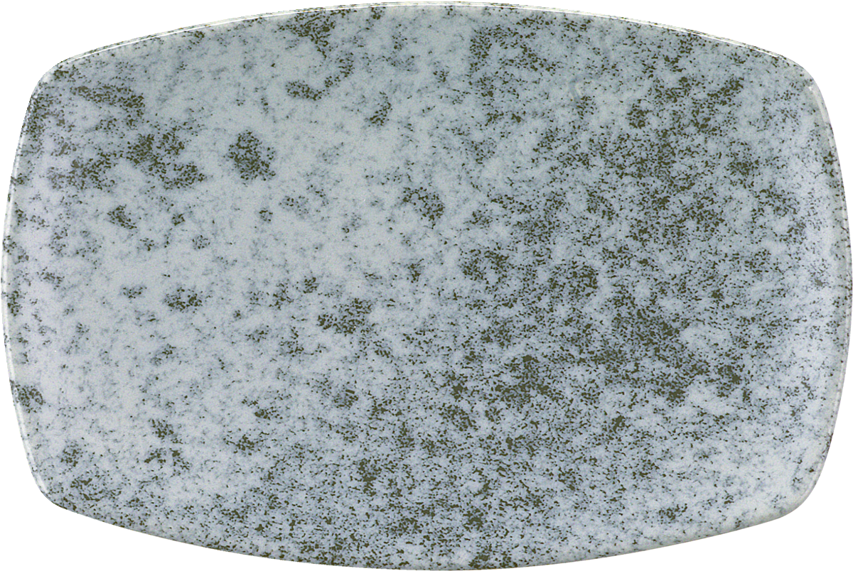 Weißer, länglicher Teller, seitlich.