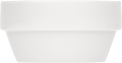 Weiße Schüssel, schlichtes Design.