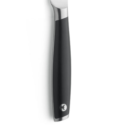 Schwarzes Steakmesser auf weißem Hintergrund.