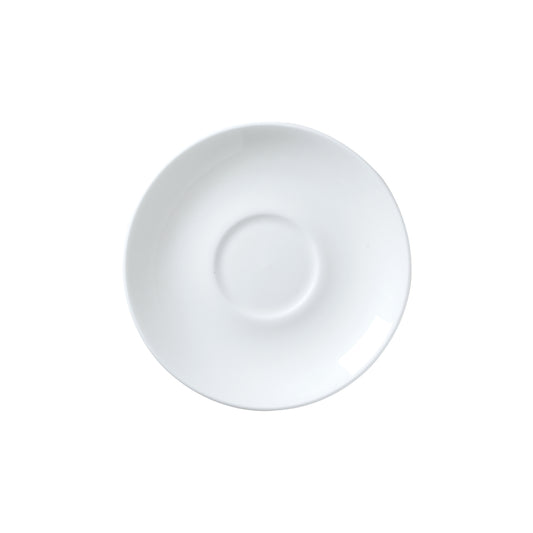 Leerer weißer Porzellanteller, minimalistisch.