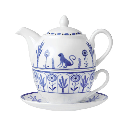 Teekanne mit blauem Muster.