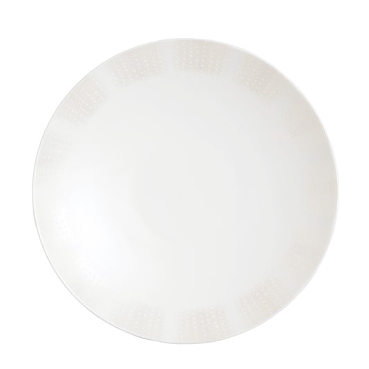 Weißer Teller mit Muster.