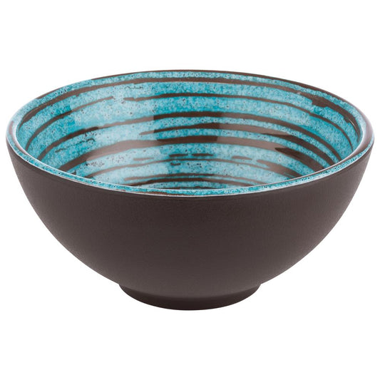 Schüssel mit blauem Innenmuster.