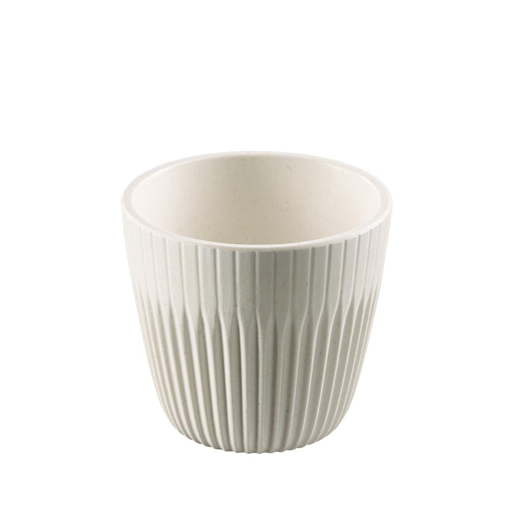 Leere weiße Keramik-Tasse
