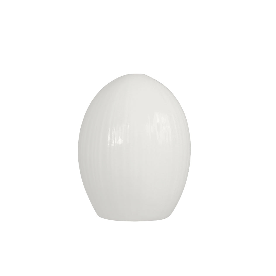 Weiße, ovale Vase ohne Dekor.