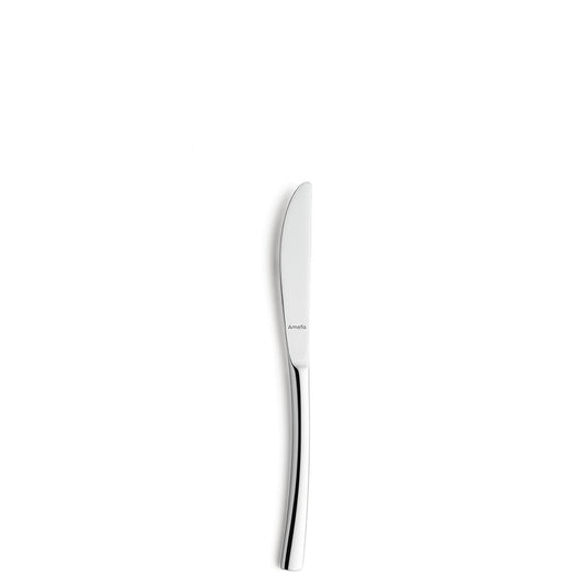 Silbernes Messer auf weißem Hintergrund.