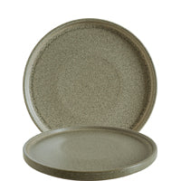 Keramik-Teller im Gastronomie-Setting