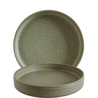 Grüne Keramik-Teller, zwei