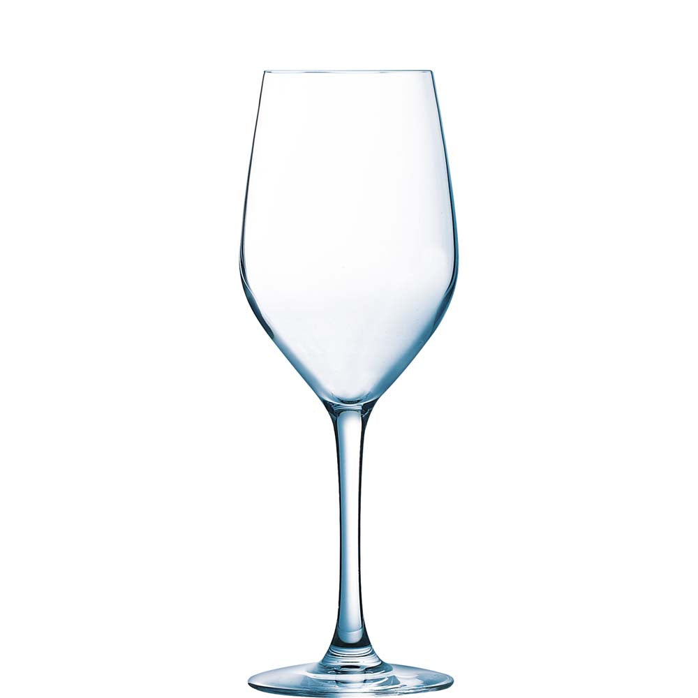 Leeres Weinglas, transparent, elegant