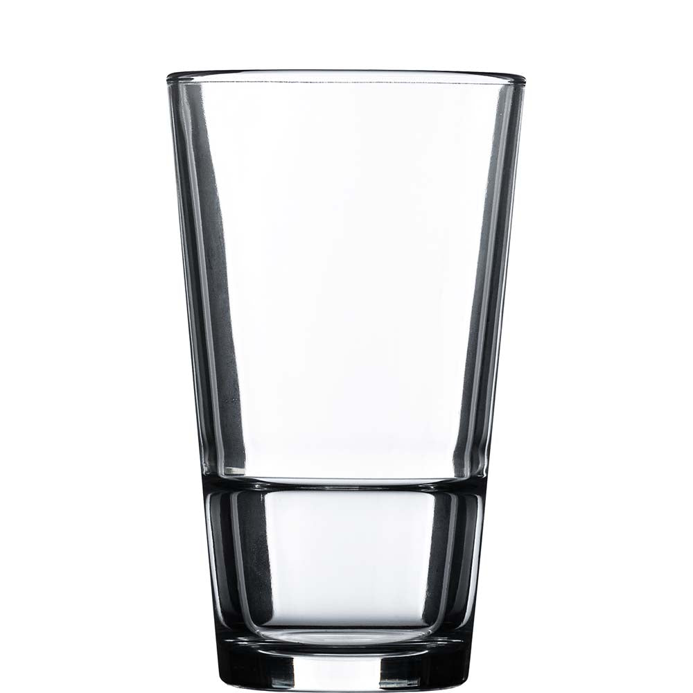 Leeres Trinkglas aus Glas