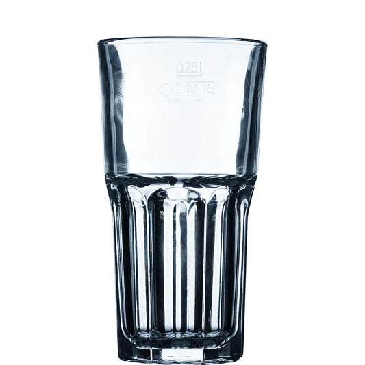 Transparentes Shotglas aus Glas