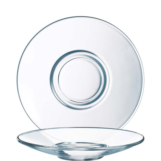 Transparente Glas-Teller und Untertasse