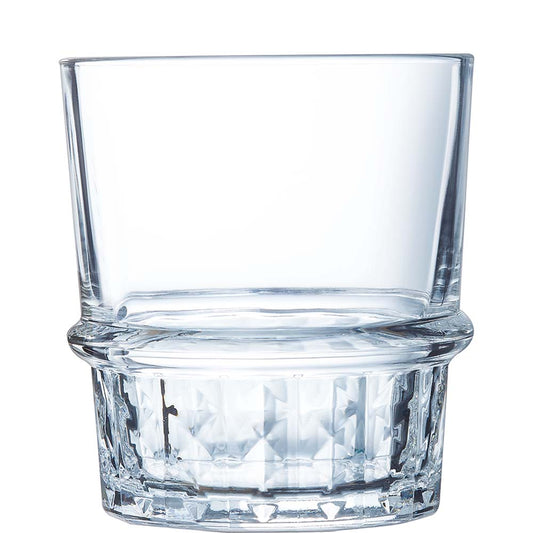 Glas mit Wasser, Nahaufnahme