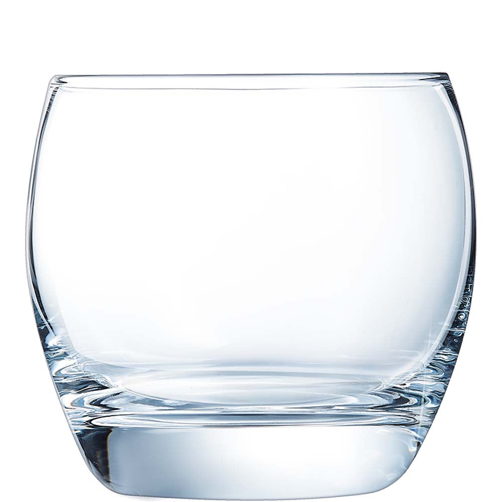 Leeres Wasserglas, Nahaufnahme