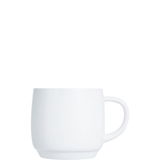 weiße Keramiktasse mit Henkel